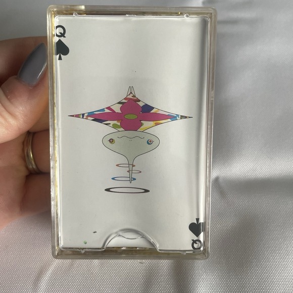 Louis Vuitton Takashi Murakami Noir Playing Card Queen Spade Snow Globe/Ornament - Picture 3 of 5